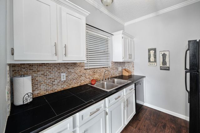 12166 Metric BLVD 239, Austin, TX 78758