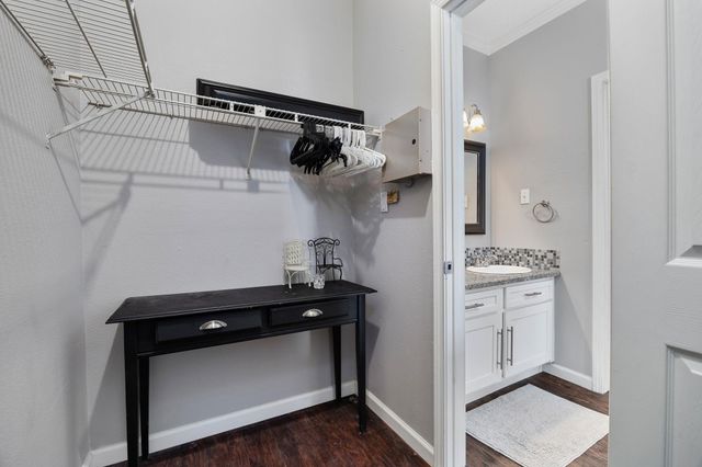 12166 Metric BLVD 239, Austin, TX 78758
