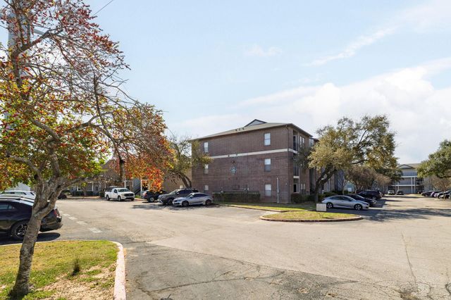 12166 Metric BLVD 239, Austin, TX 78758