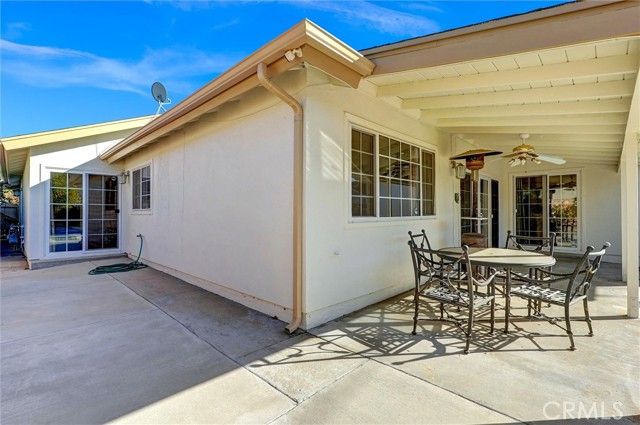 10401 Hanna, Chatsworth (los Angeles), CA 91311