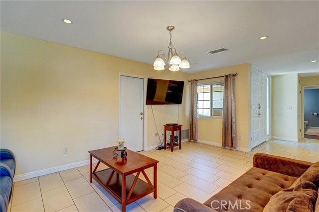 10401 Hanna, Chatsworth (los Angeles), CA 91311