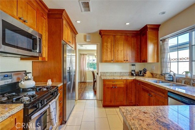 10401 Hanna, Chatsworth (los Angeles), CA 91311