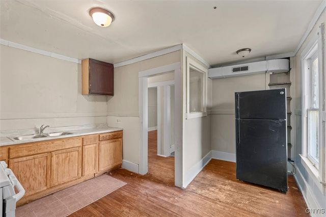 1216 Bellevue Avenue, Syracuse, NY 13204