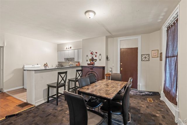 1216 Bellevue Avenue, Syracuse, NY 13204