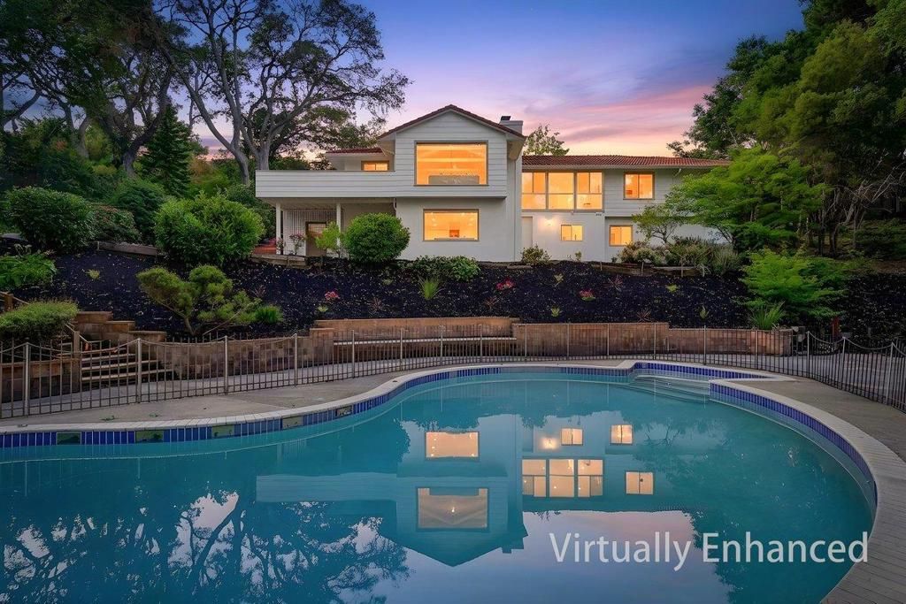 Image 1 of property listing at 6 Spring Valley Lane, Millbrae, CA 94030