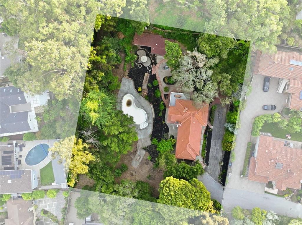 Image 103 of property listing at 6 Spring Valley Lane, Millbrae, CA 94030