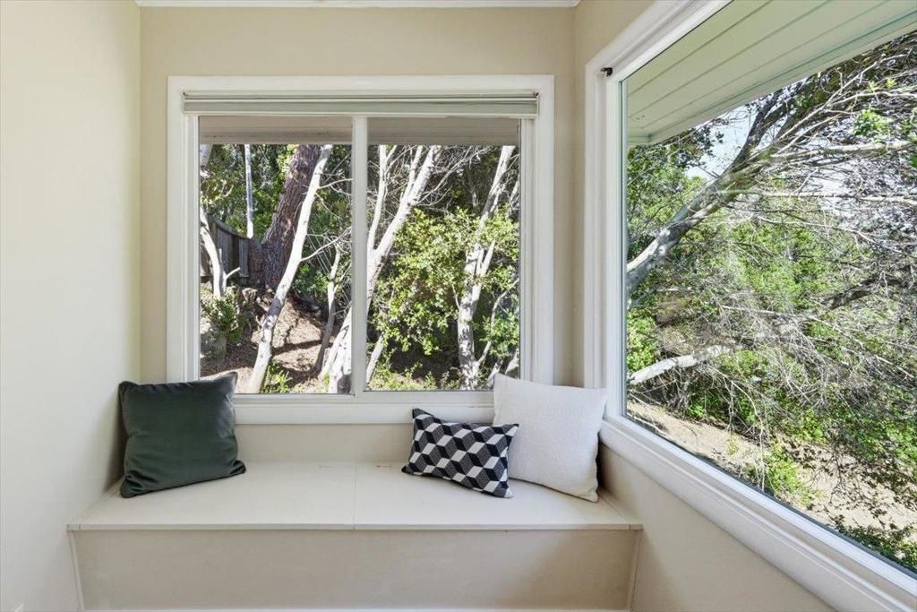 Image 40 of property listing at 6 Spring Valley Lane, Millbrae, CA 94030