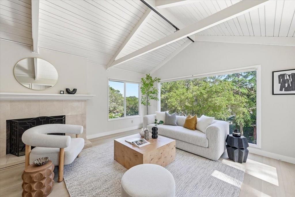 Image 6 of property listing at 6 Spring Valley Lane, Millbrae, CA 94030