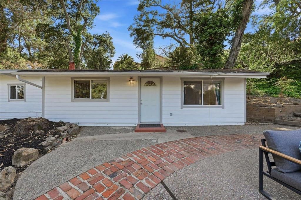 Image 77 of property listing at 6 Spring Valley Lane, Millbrae, CA 94030