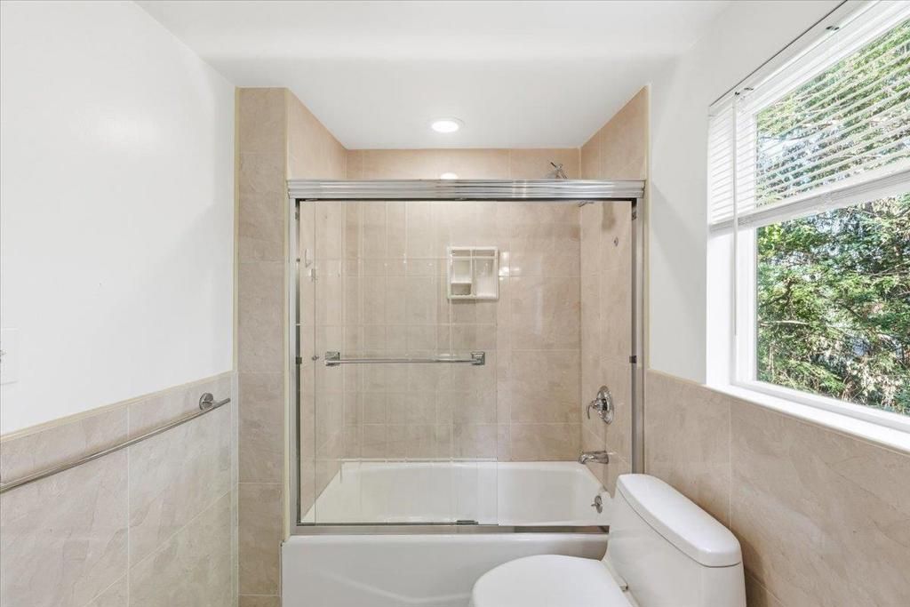 Image 87 of property listing at 6 Spring Valley Lane, Millbrae, CA 94030