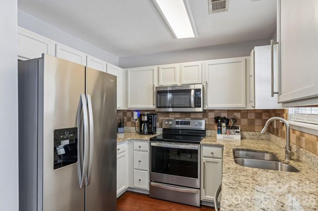 1757 Hidden Creek Drive, Rock Hill, SC 29732