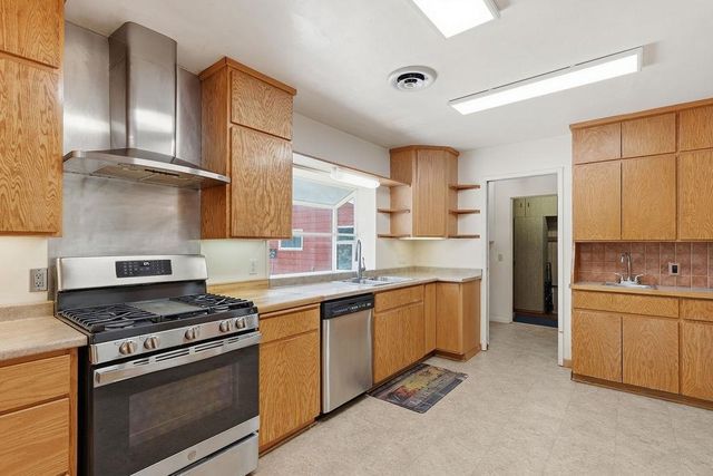 2717 S Raymond Rd, Spokane, WA 99206