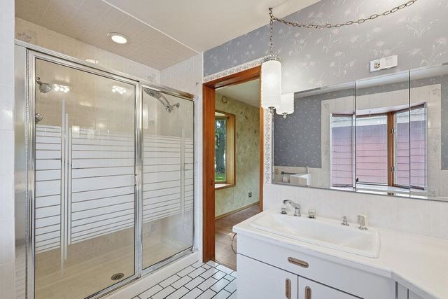 2717 S Raymond Rd, Spokane, WA 99206