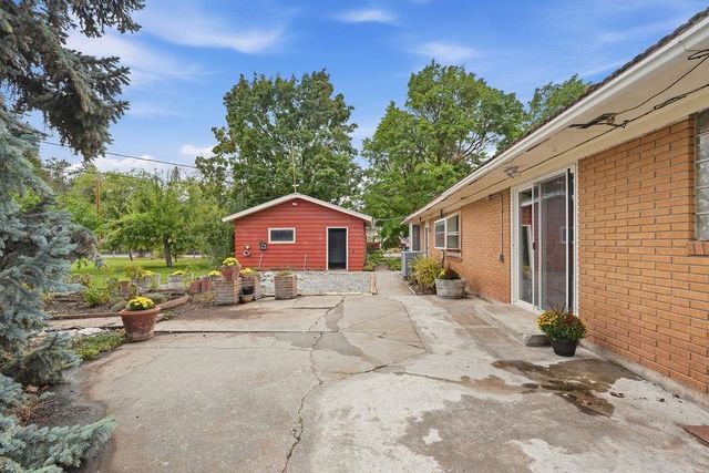 2717 S Raymond Rd, Spokane, WA 99206
