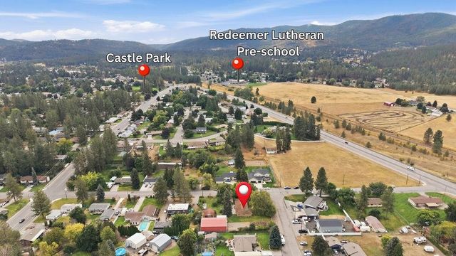 2717 S Raymond Rd, Spokane, WA 99206