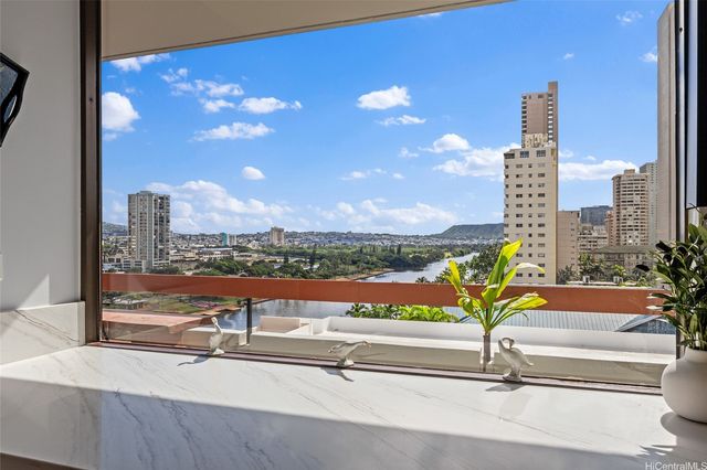 2029 Ala Wai Boulevard PH2, Honolulu, HI 96815