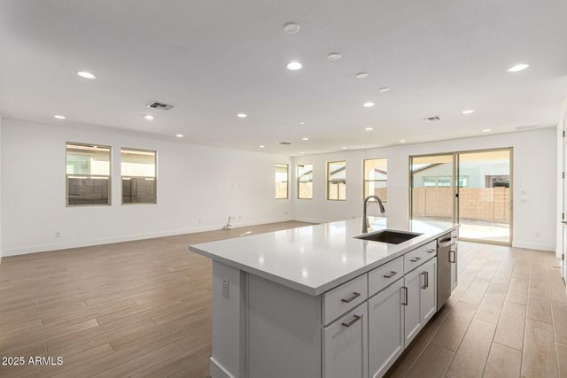 21267 E Sparrow Drive, Queen Creek, AZ 85142