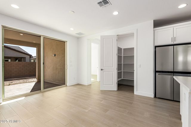 21267 E Sparrow Drive, Queen Creek, AZ 85142