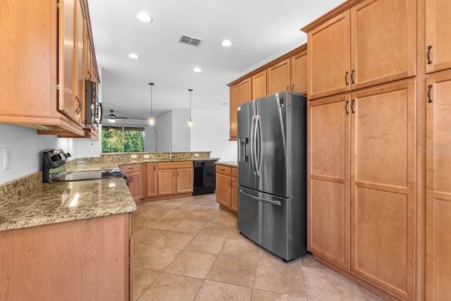 15665 AURORA LAKE CIRCLE, Wimauma, FL 33598