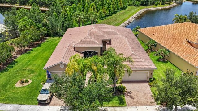 15665 AURORA LAKE CIRCLE, Wimauma, FL 33598