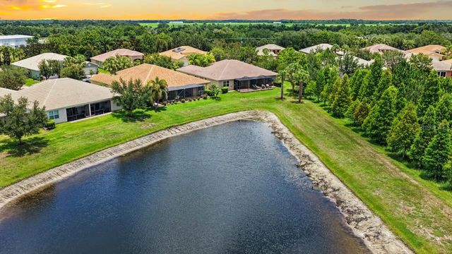 15665 AURORA LAKE CIRCLE, Wimauma, FL 33598