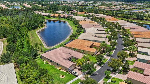 15665 AURORA LAKE CIRCLE, Wimauma, FL 33598