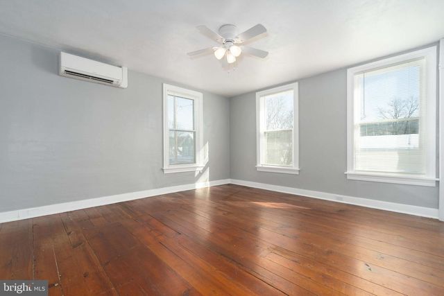 30 W MCCLURE ST, New Bloomfield, PA 17068