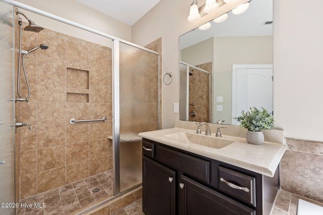 420 Becky Anne Drive, Winterville, NC 28590