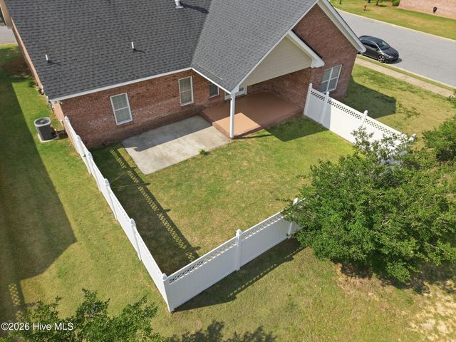 420 Becky Anne Drive, Winterville, NC 28590