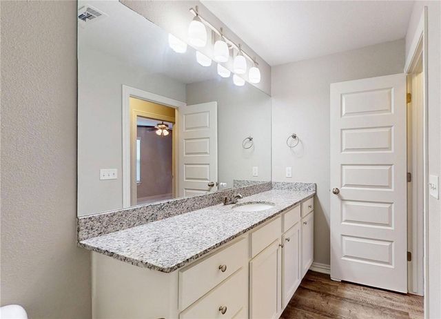1604 11th Place, Rogers, AR 72756