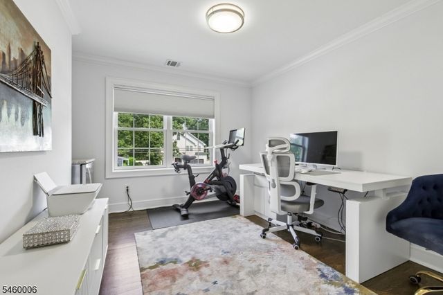 97 Commonwealth Ave, New Providence Boro, NJ 07974