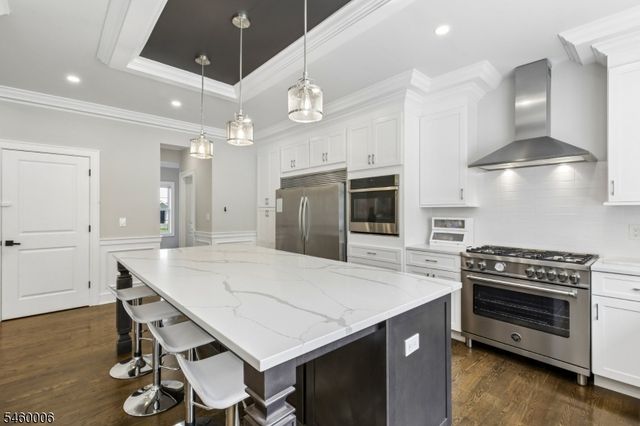 97 Commonwealth Ave, New Providence Boro, NJ 07974