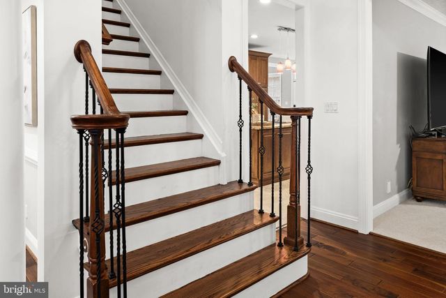 15 WINNING COLORS RD, Stafford, VA 22556