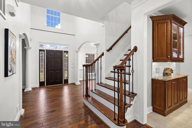 15 WINNING COLORS RD, Stafford, VA 22556