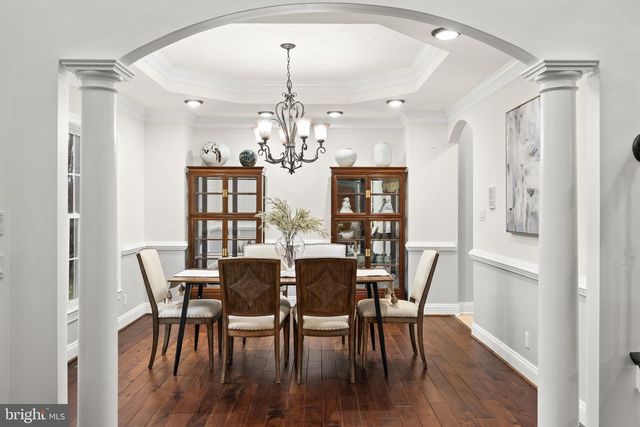 15 WINNING COLORS RD, Stafford, VA 22556