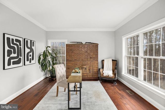 15 WINNING COLORS RD, Stafford, VA 22556