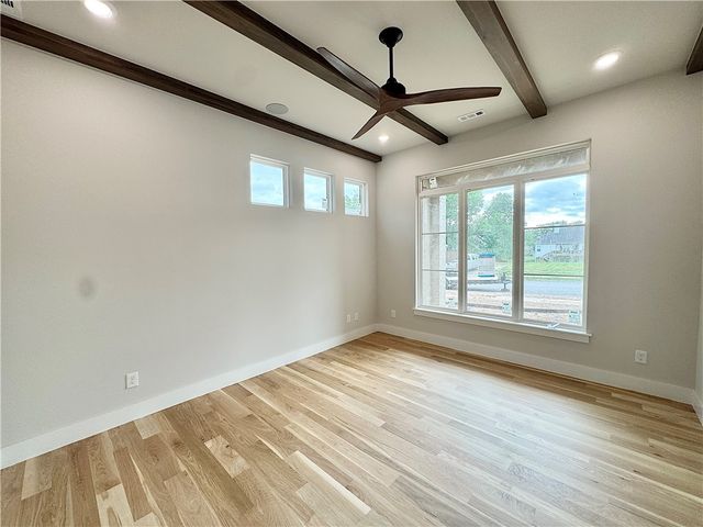 111 NW Trail Ridge Road, Bentonville, AR 72712