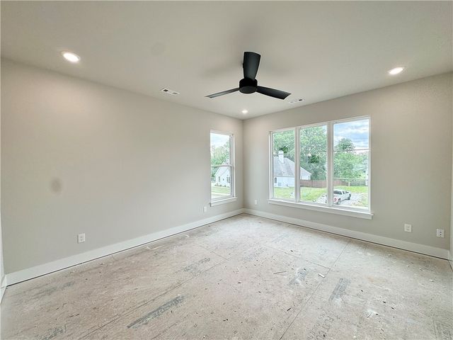 111 NW Trail Ridge Road, Bentonville, AR 72712