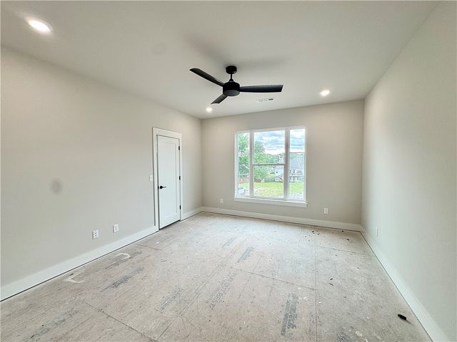 111 NW Trail Ridge Road, Bentonville, AR 72712