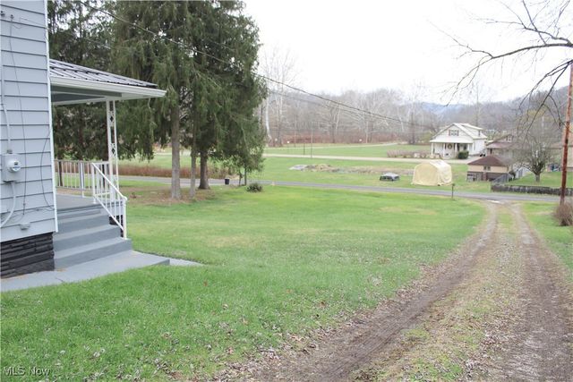 236 Ace Drive, Rayland, OH 43943