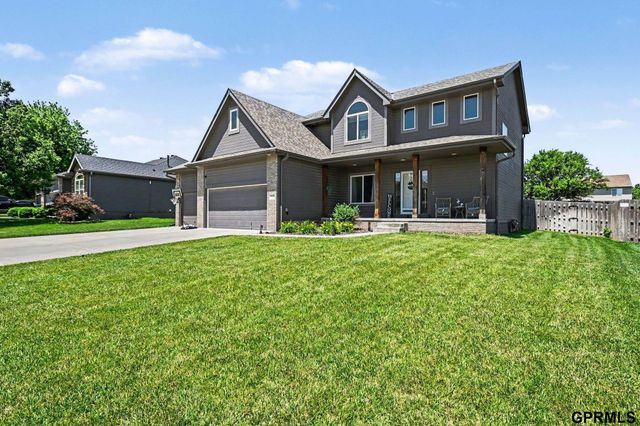 19514 Z Street, Omaha, NE 68135