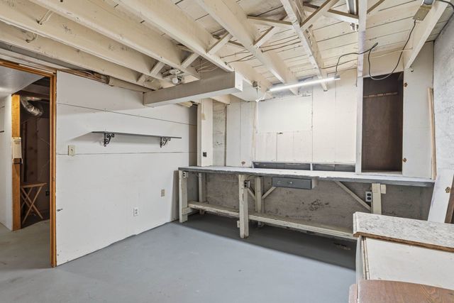 3302 W 8TH Ave, Spokane, WA 99205