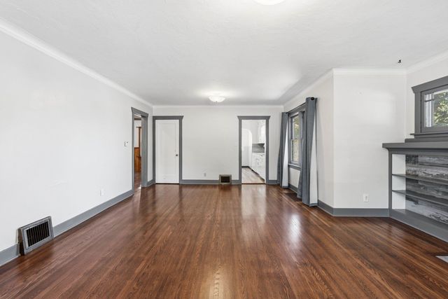 3302 W 8TH Ave, Spokane, WA 99205