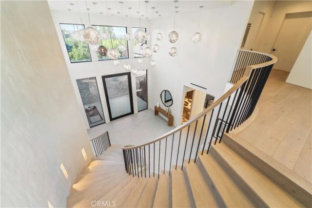 20620 Chatsboro Drive, Woodland Hills, CA 91364