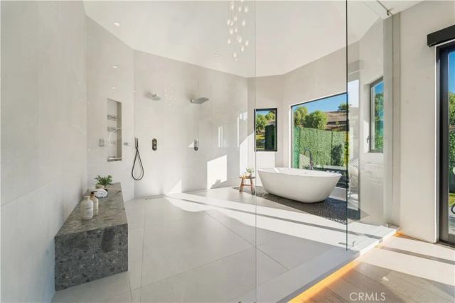 20620 Chatsboro Drive, Woodland Hills, CA 91364