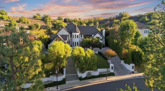 20620 Chatsboro Drive, Woodland Hills, CA 91364