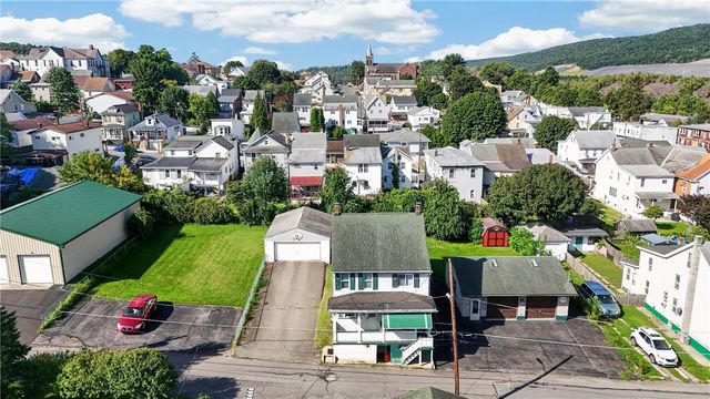 124 Fisher Avenue, Coaldale Boro, PA 18218