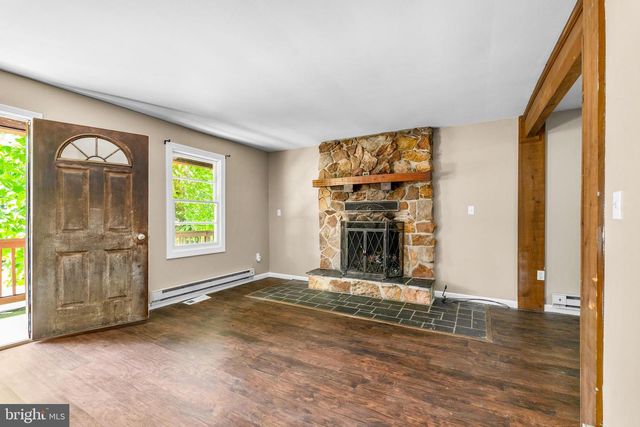 99 E LEWIS SHORE RD, Elkton, MD 21921