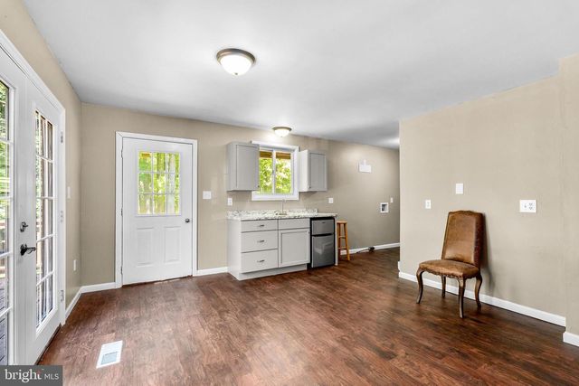 99 E LEWIS SHORE RD, Elkton, MD 21921