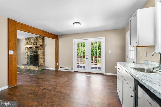 99 E LEWIS SHORE RD, Elkton, MD 21921